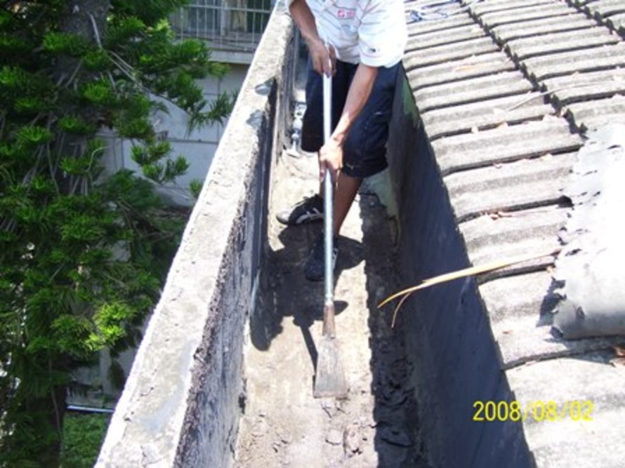 台中裕成-屋頂排水溝止漏